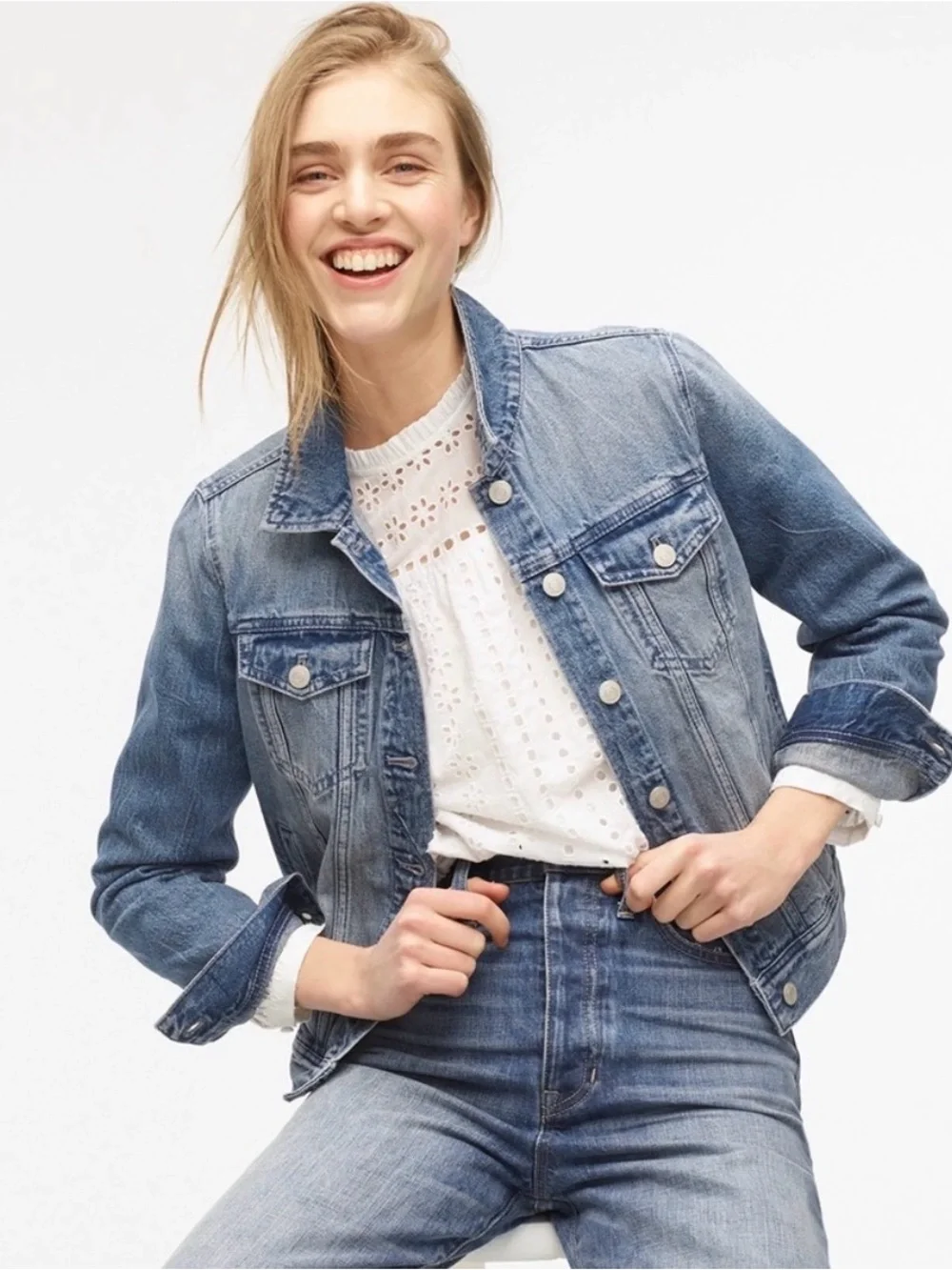 J. Crew Classic Denim Jacket in Brilliant Day Wash Size Large